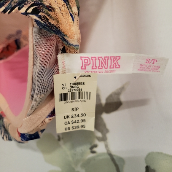 Victoria's Secret High Neck Lace Bralette - Picture 3 of 3